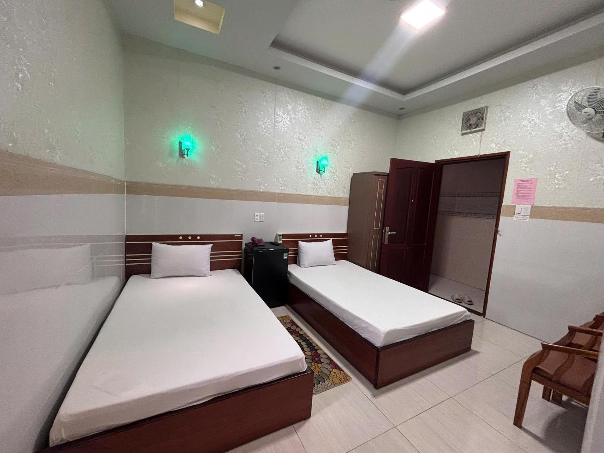 Khach San Kim Hung 2 Hotel Bac Lieu Kültér fotó